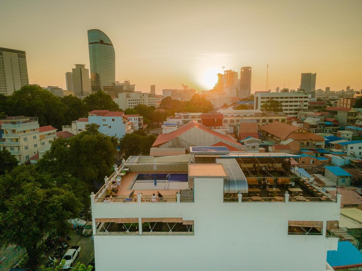 Pooltop Phnom Penh Exterior photo