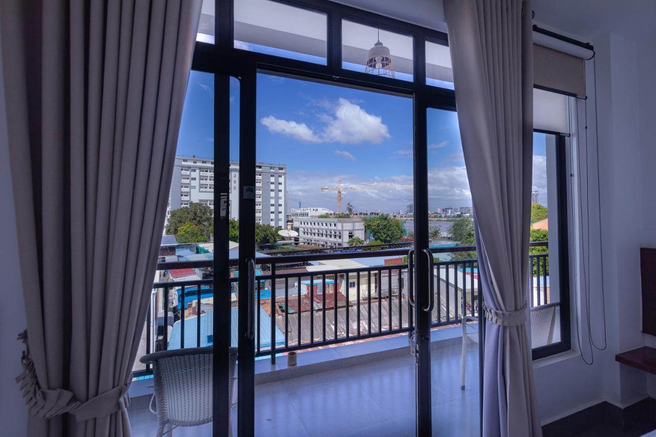 Pooltop Phnom Penh Exterior photo